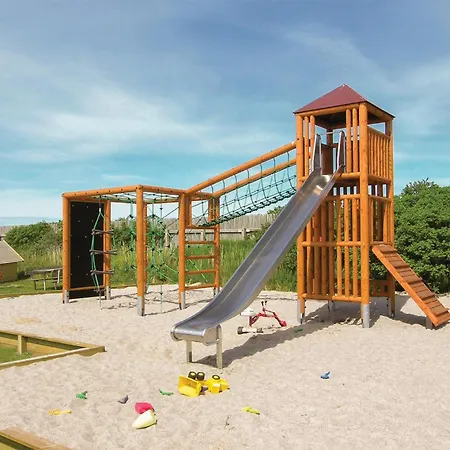 9 Holiday home