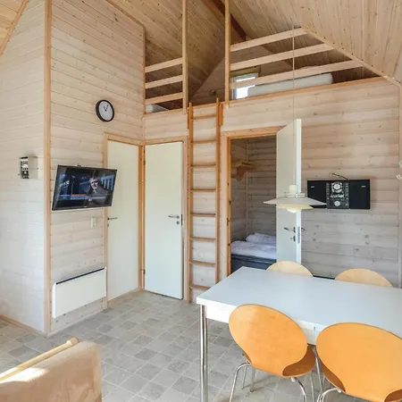 9 Holiday home